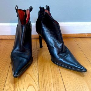 Barbara Boccaccini lambskin booties. Need Heel Rubbers Replaced.